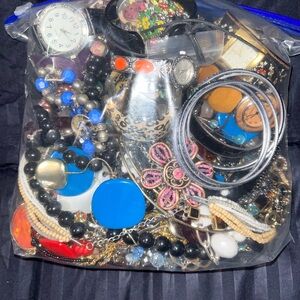Early 2000s Y2K Mixed Jewelry and Accessories Bag